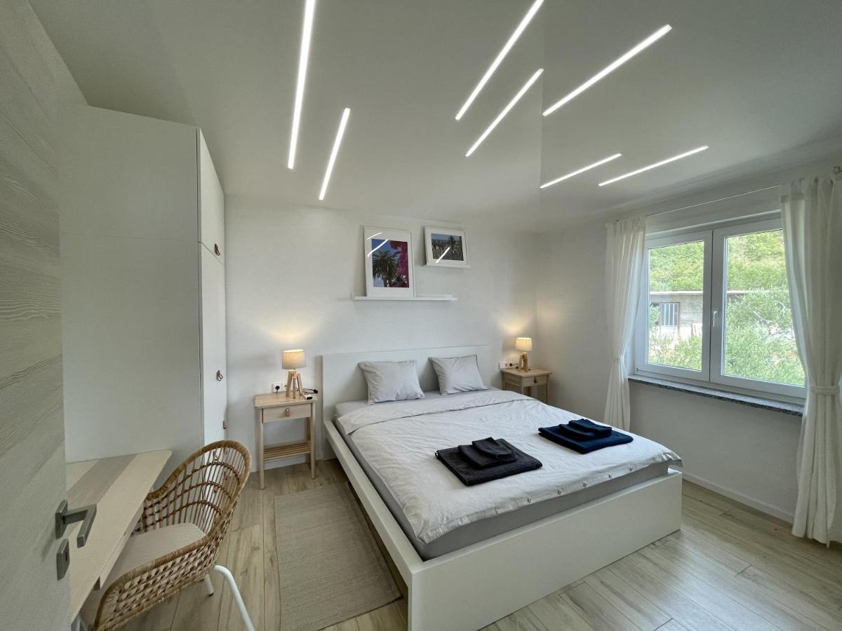 Lambda Holiday Apartments Jesenice  Dış mekan fotoğraf