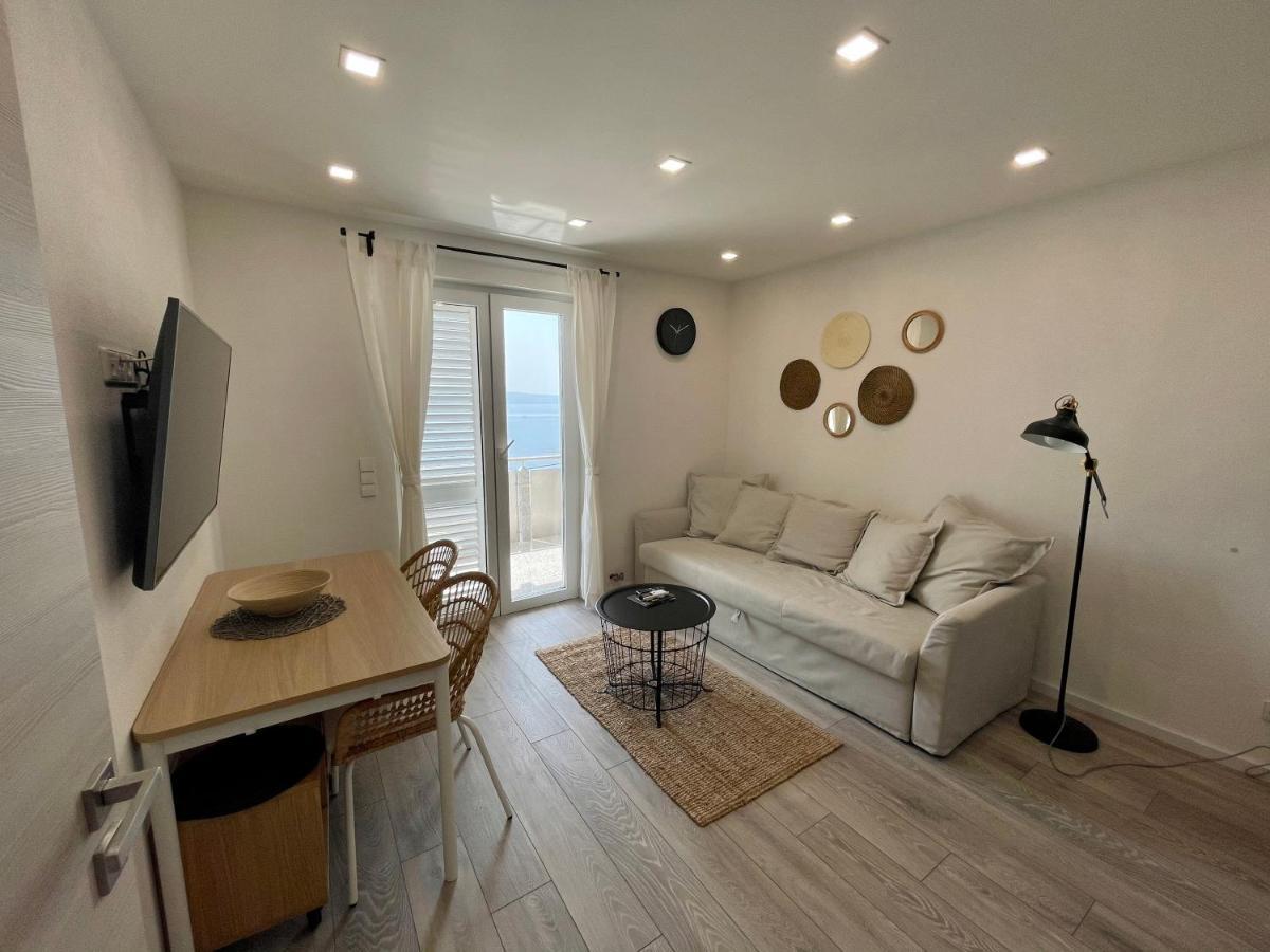 Lambda Holiday Apartments Jesenice  Dış mekan fotoğraf
