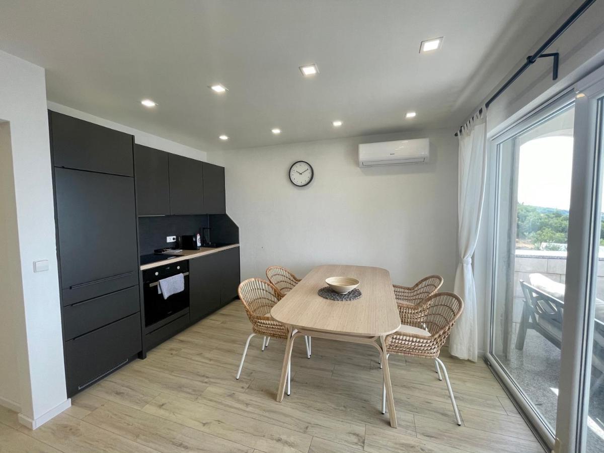Lambda Holiday Apartments Jesenice  Dış mekan fotoğraf