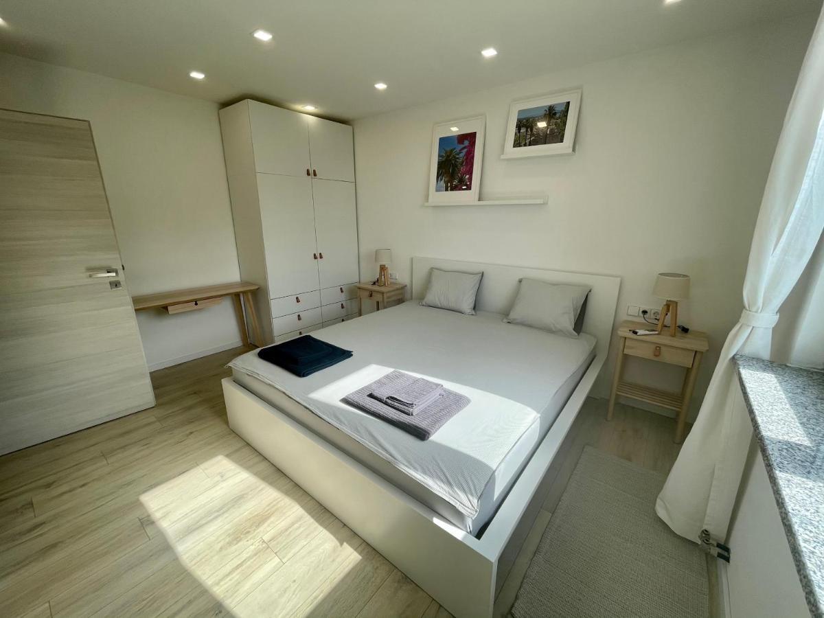 Lambda Holiday Apartments Jesenice  Dış mekan fotoğraf